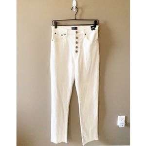 Ultra High Rise Abercrombie White Straight Jeans